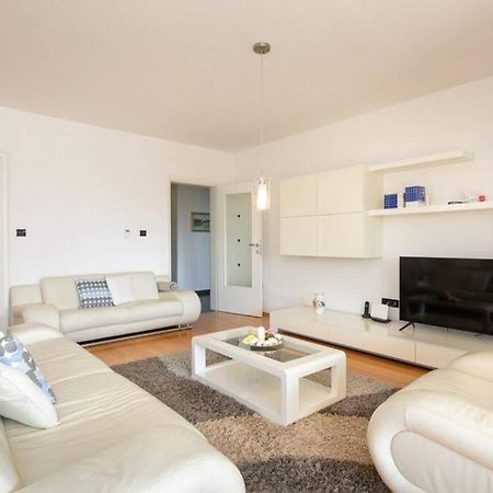 Apartment Natali Punat- Free Parking On Premises Exterior foto