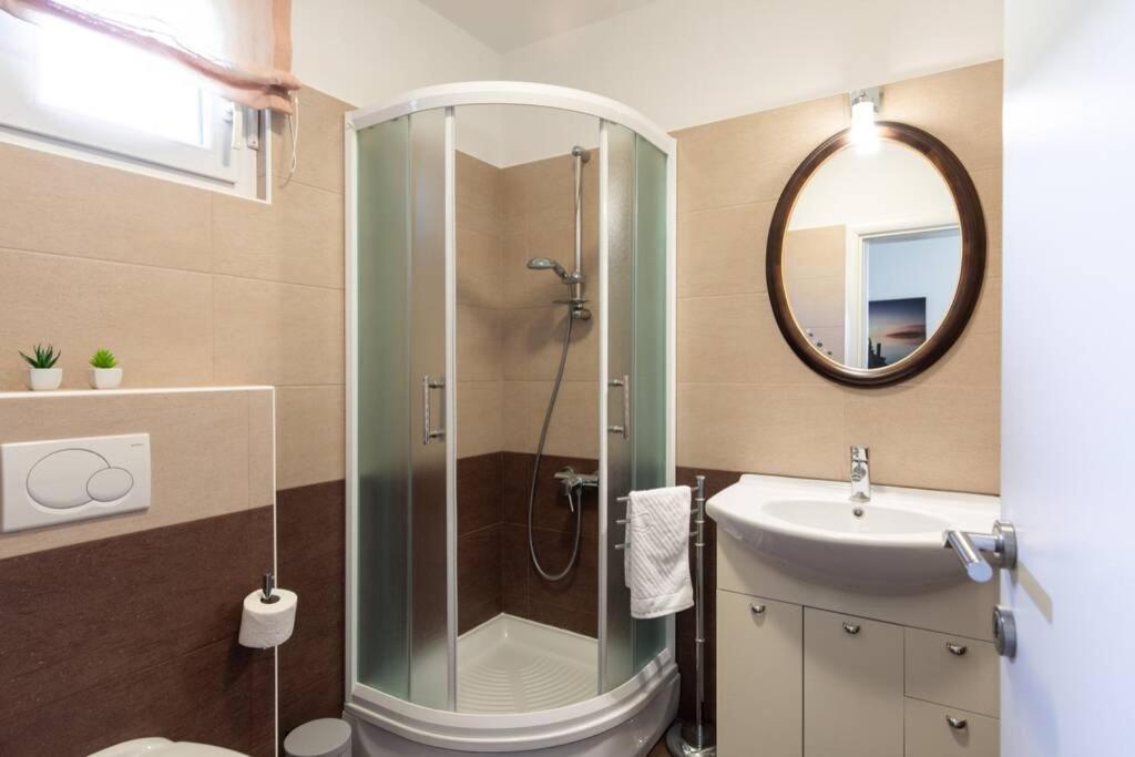 Apartment Natali Punat- Free Parking On Premises Exterior foto